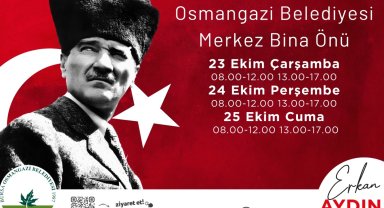 Osmangazi Belediyesi Ata Posteri dağıtıyor