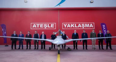 Rektör Hatipler'den Baykar Keşan uçuş eğitim ve test merkezine ziyaret