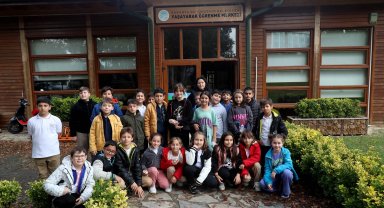 Sakarya Büyükşehir ilkokul öğrencileri ile can dostlarla buluştu