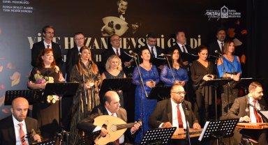 Şekip Ayhan Özışık eserleriyle anıldı