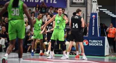 TOFAŞ parke sezonuna galibiyetle başladı