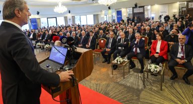 Alemdar : "Sakarya'yı doğru strateji ve hedeflerle daha ileriye taşıyacağız"