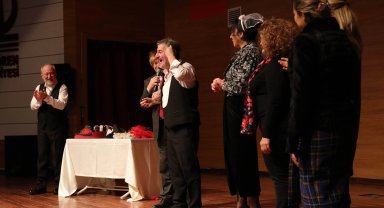 Ankara Keçiören'de güldürürken düşündürdü