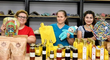 Antalya'da kadın emeği büyüyor