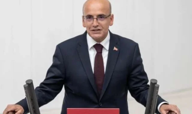 Bakan Şimşek'ten 'dezenflasyon' değerlendirmesi