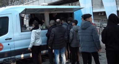 Balıkesir'de "Günaydın Çorbası" 25 bin kişinin içini ısıttı