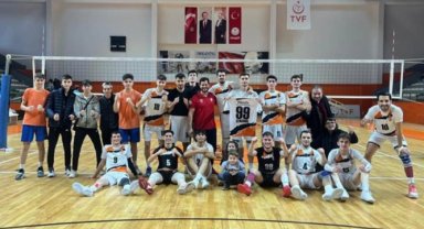 Bursa'da Parkenin Prensleri konuk dinlemedi!