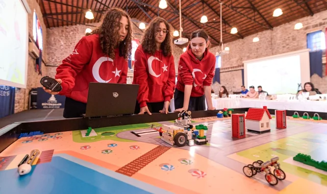 Dünya Robot Olimpiyatları İzmir'de başlıyor