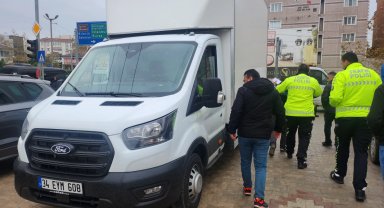 İkiz plakalı ticari araç Bursa polisine yakalandı