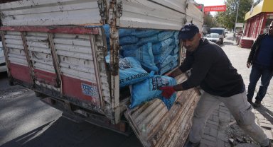 İstanbul Beylikdüzü Belediyesi'nden yakacak yardımı
