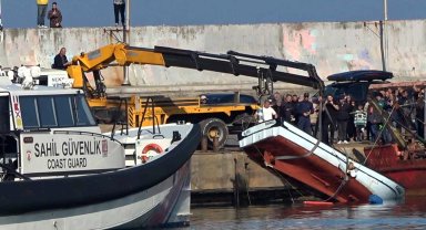İstanbul Şile'deki deniz kazasında batan tekne çıkarıldı... Balıkçıdan halen haber yok!