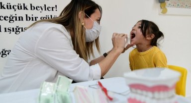 İzmir Bornovalı miniklere ağız ve diş sağlığı eğitimi