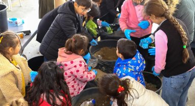 İzmir Karabağlar'dan çocuklara çevre bilinci