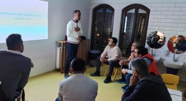 İzmit Belediyesi ve AÇEV işbirliğiyle babalar bilgileniyor