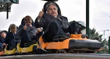 Kayseri Talas Millet Bahçesi'ne dağ kızağı parkutu