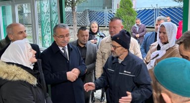 Kocaeli İzmit'te Başkan Hürriyet sabah ziyaretinde