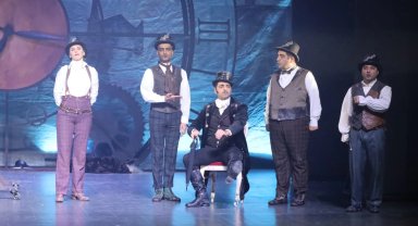 Kocaeli'den 24 Kasım'a özel tiyatro