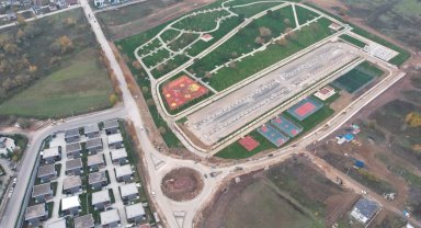 Kocaeli'nde Mahmut Çavuş Caddesi trafiğe açıldı