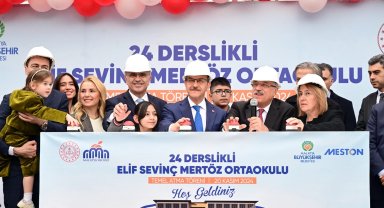 Malatya'da depremzedeler için 24 derslikli okul temeli atıldı