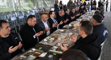Manisalı şehit Özdemir için hayır yemeği