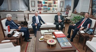 Mustafa Yalçın'dan Ankara çıkarması