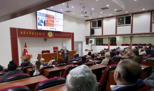 Sakarya'da 'Yapay Zeka' farkındalık eğitimi ele alındı