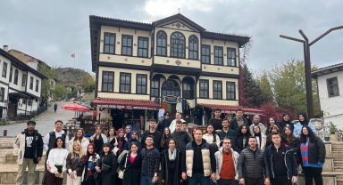 SUBÜ'nün gençleri Sakarya'nın tarihinde yolculuğa çıktı