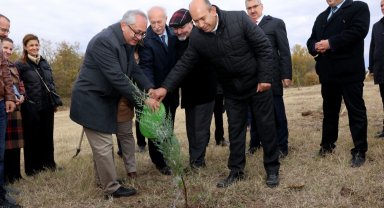 TÜB milli ağaçlandırma günü'nde fidan dikti