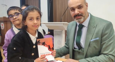 Adıyaman Besni'de 'İyilik Yolcuları' konferansı