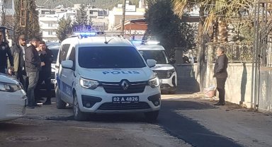 Adıyaman'da aile arasındaki bıçaklı tehdite gözaltı!