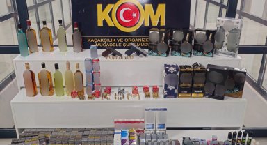 Adıyaman'da kaçak alkol, sigara ve silah ele geçirildi