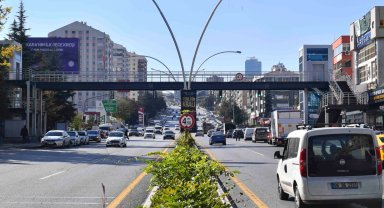 Ankara'da modern üst geçitlerin sayısı artıyor