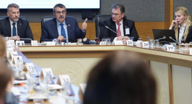 Bakan Tekin: Tek bir kadının dahi şiddete uğramasına göz yummayacağız