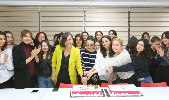 Başkan Kınay: "2025 yılında yaşayan ve yaşatan Karabağlar'ı adım adım hayata geçireceğiz"