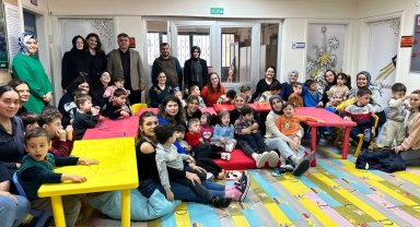 "Bir Hikâye Bir Neşe" projesi özel çocuklara sevinç oldu