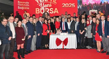 Bursa Büyükşehir ailesi yeni yılı birlikte kutladı