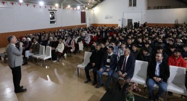 Bursa İnegöl'de Başkan Taban'dan 'Genç Bakış'a devam