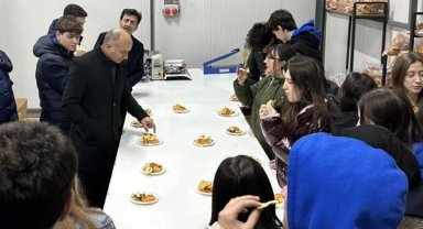 Bursa İnegöl'de yerli malının en güzel örneği oldu