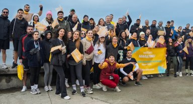 Çocuklar için yürüyüp sağlık için koştular