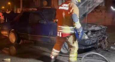 Düzce'de seyir halindeki araç alev aldı