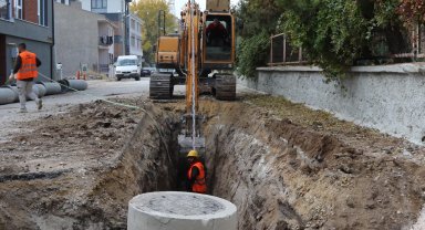 Eskişehir'de taşkınlara karşı altyapı çalışmaları sürüyor