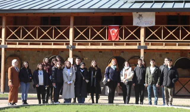 'Gençlik Bursa'da Yollarda' projesi tüm hızıyla sürüyor