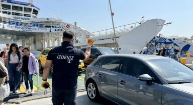 İZDENİZ uyardı: Yolculuk bitmeden ayağa kalkmayın!