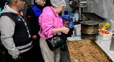 İzmir Bornova'da fırınlara 'gece' denetimi!