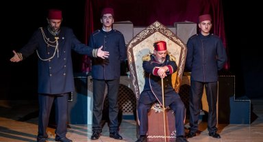 İzmir'de 6. Mahalle Tiyatroları'na muhteşem final