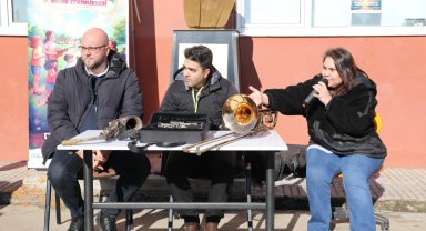 İzmit'te 'Gülümseyen Çocuklarla Müzik Etkinlikleri'ne başladı