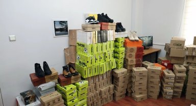 Kayseri Talas Belediyesi'nden öğrencilere kışlık ayakkabı