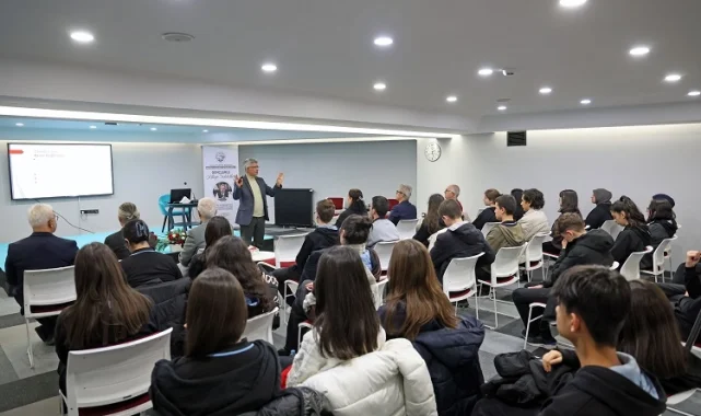 Kayseri Talas'ta Yazar Okulu'nda start verildi