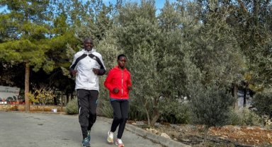Kenyalı atletler, Mersin Maratonu'na Darısekisi'de hazırlanıyor