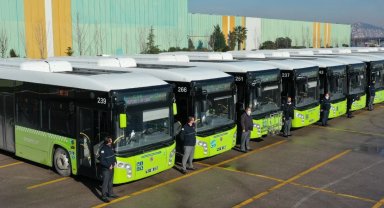 Kocaeli ulaşımda gençleşiyor... 18+ yaş üstü otobüsler trafikten çekiliyor